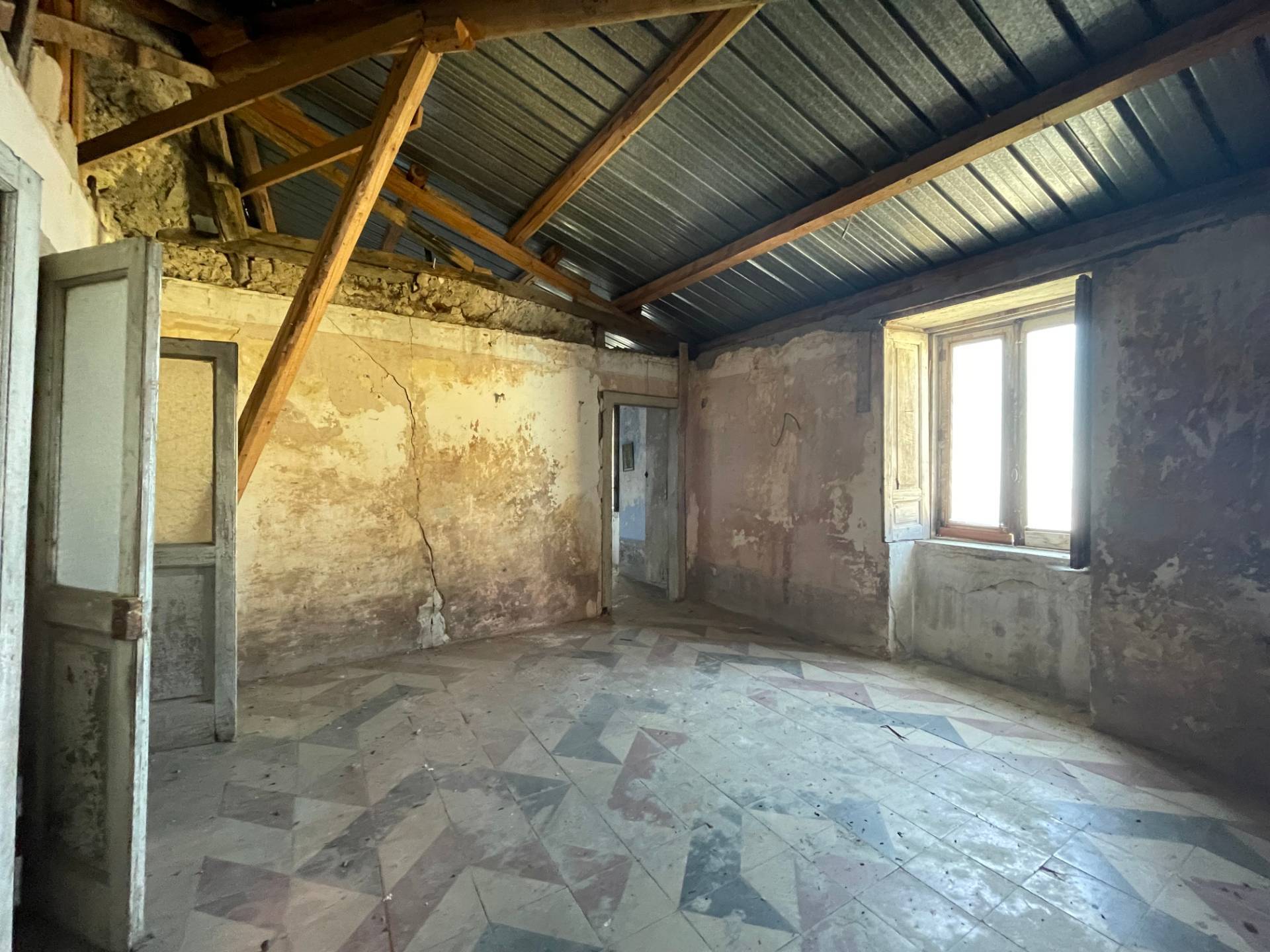 appartamento indipendente in vendita a Ariano Irpino, via mancini