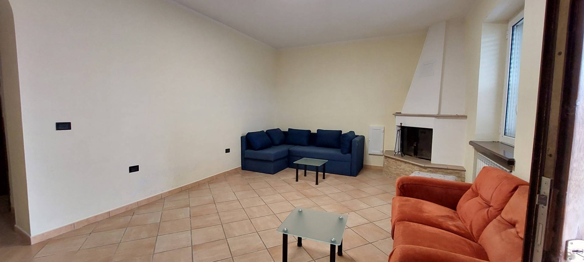 Casa singola in affitto a Ariano Irpino, contrada camporeale