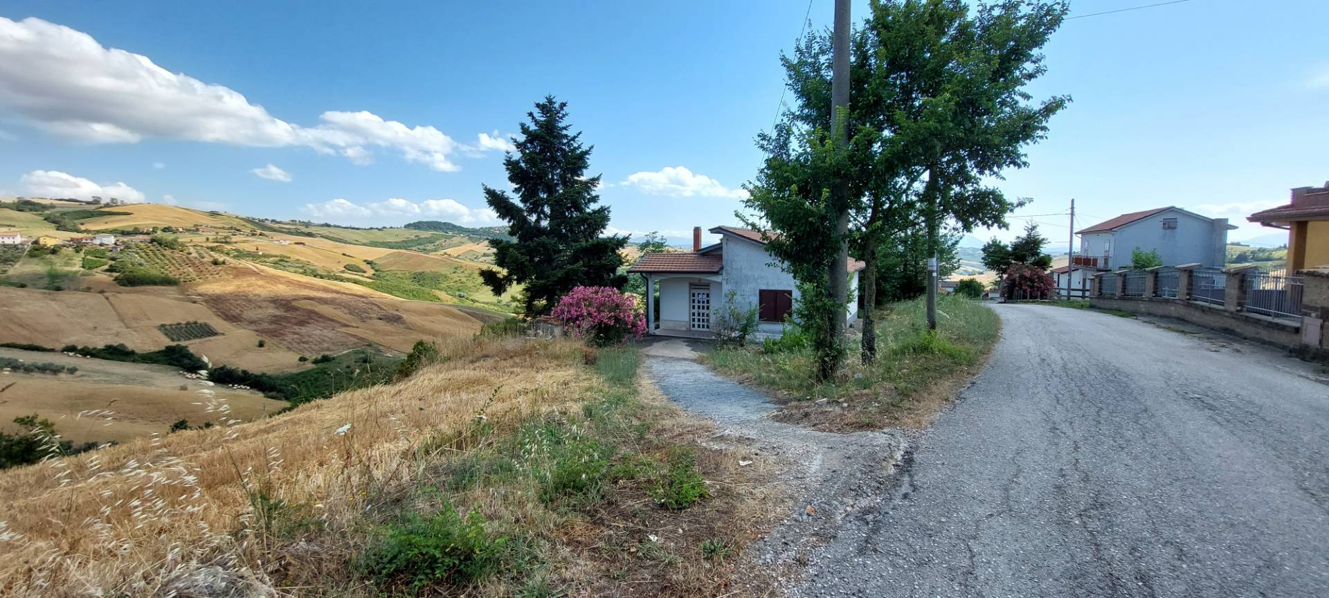 Casa singola in vendita a Ariano Irpino, contrada tesoro