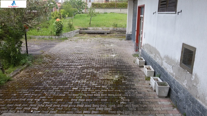 Casa singola in vendita a Vallata, contrada maggiano