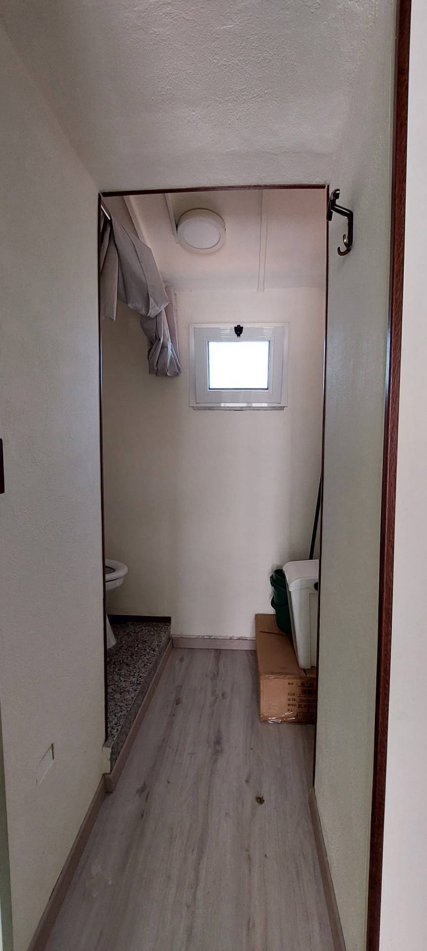 Locale commerciale in affitto a Ariano Irpino, via d'afflitto