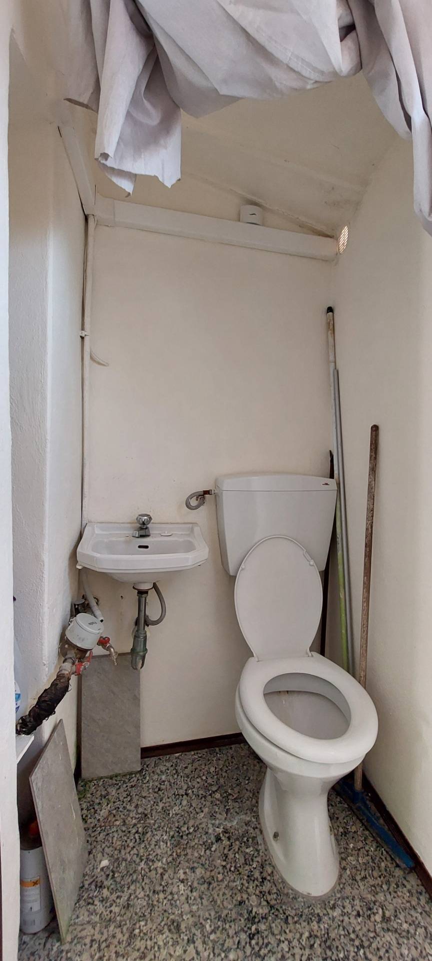 Locale commerciale in affitto a Ariano Irpino, via d'afflitto