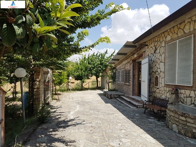 Casa singola in vendita a Ariano Irpino, contrada gaudiaciello