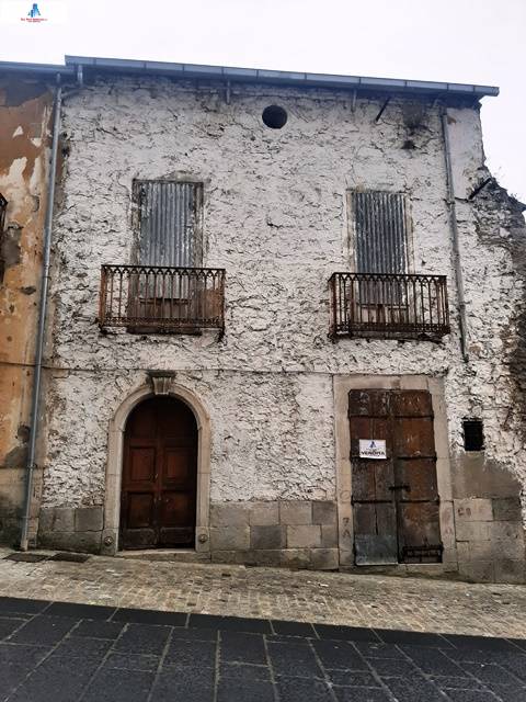 Soluzione Semindipendente in vendita a Ariano Irpino, via del riscatto