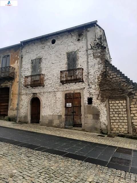 Soluzione Semindipendente in vendita a Ariano Irpino, via del riscatto