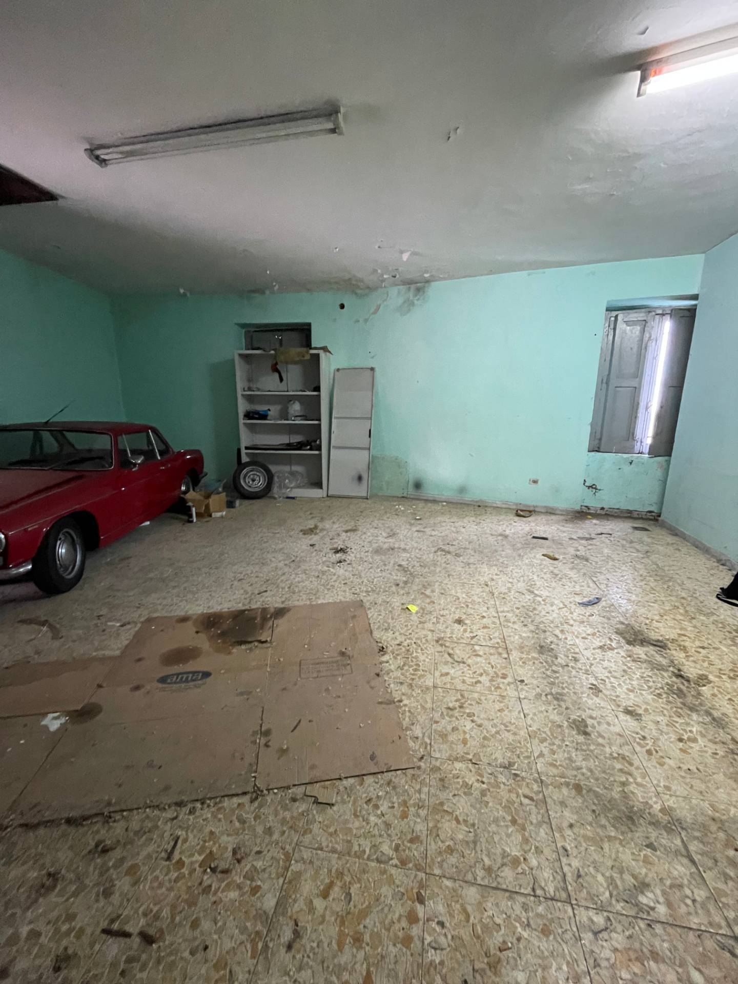 Locale commerciale in affitto a Ariano Irpino, via nazionale