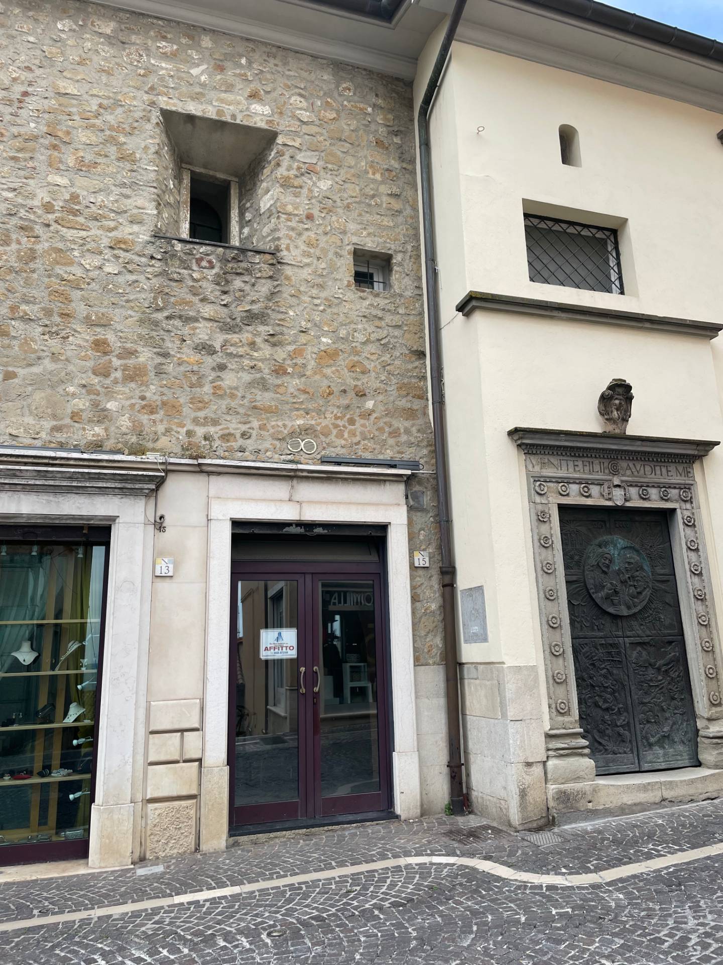 Locale commerciale in affitto a Ariano Irpino, via roma