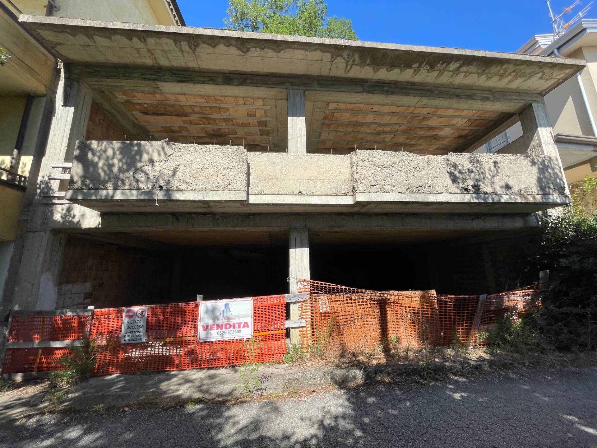 Casa singola in vendita a Ariano Irpino, rione s. pietro