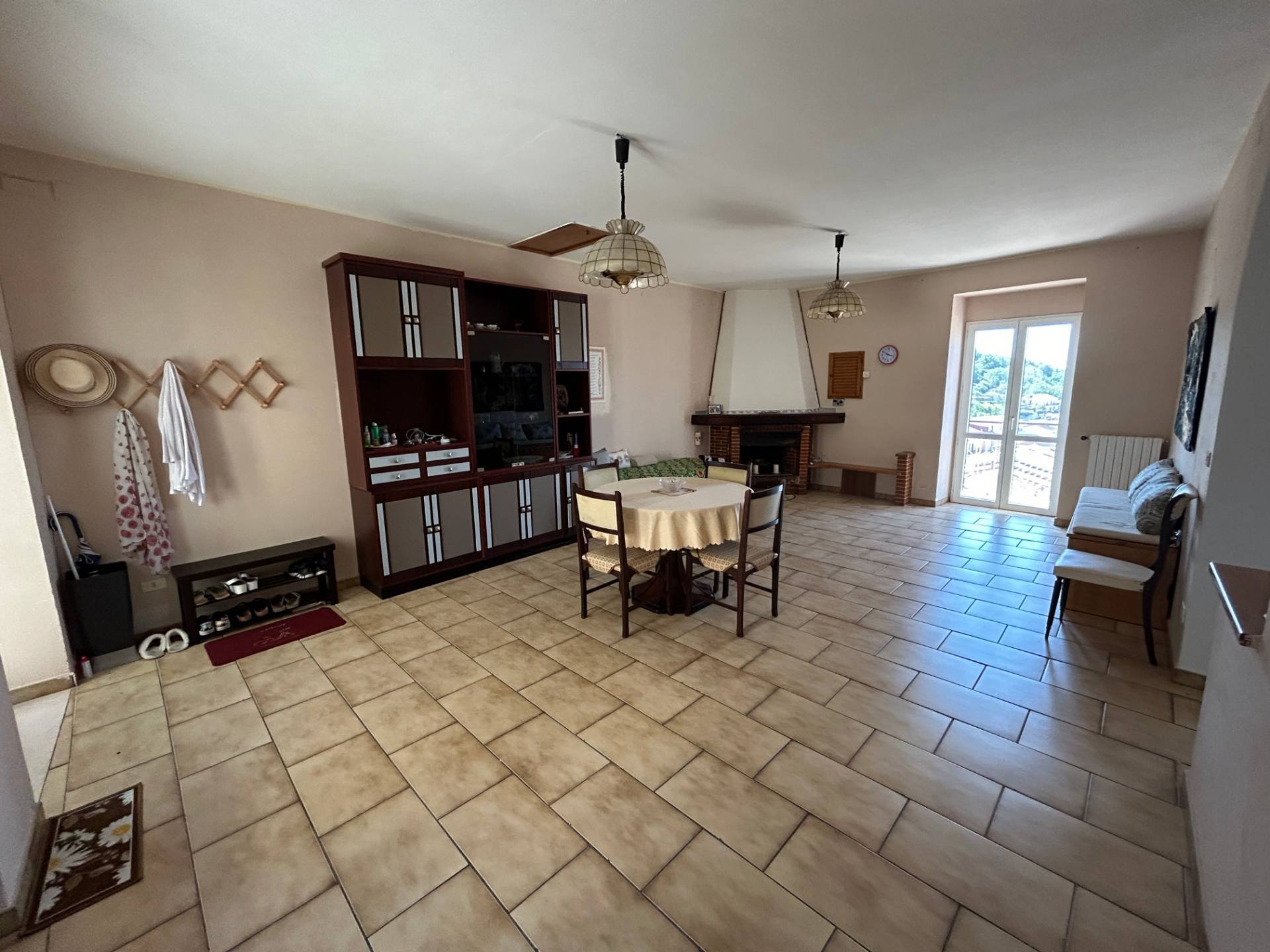 Soluzione Semindipendente in vendita a Savignano Irpino, via Finestroni