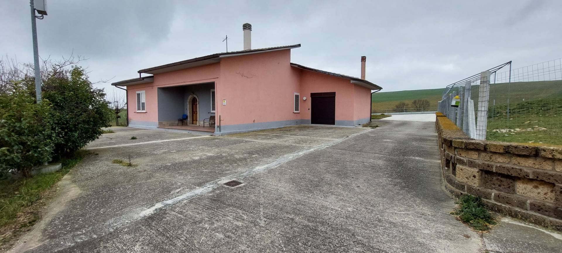 Casa singola in affitto a Ariano Irpino, contrada camporeale