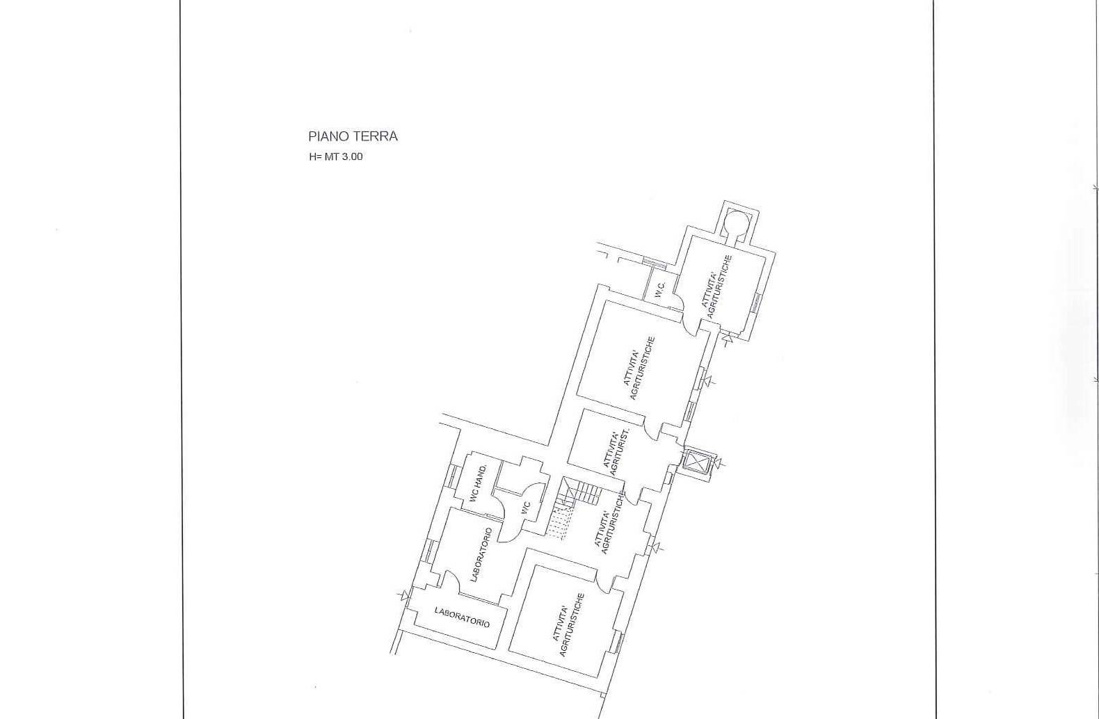 Ufficio in affitto a Ariano Irpino, contrada camporeale