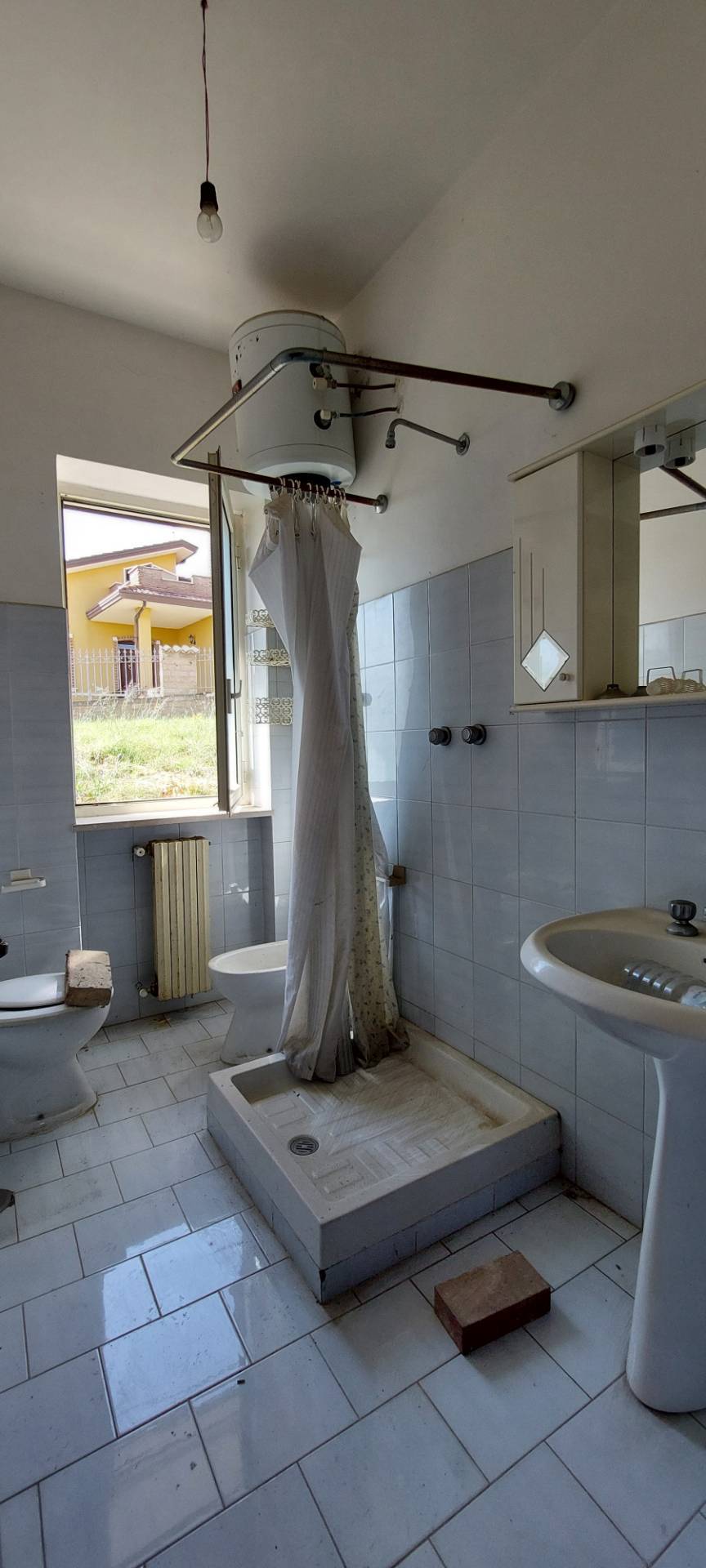 Casa singola in vendita a Ariano Irpino, contrada tesoro