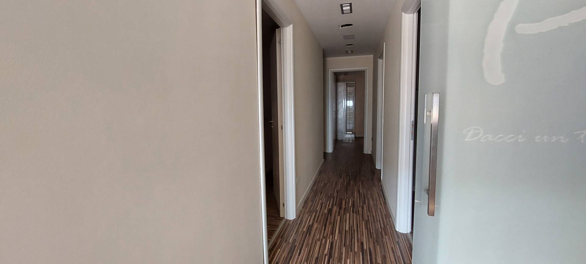 locale commerciale in affitto a Ariano Irpino, Via Fontananuova