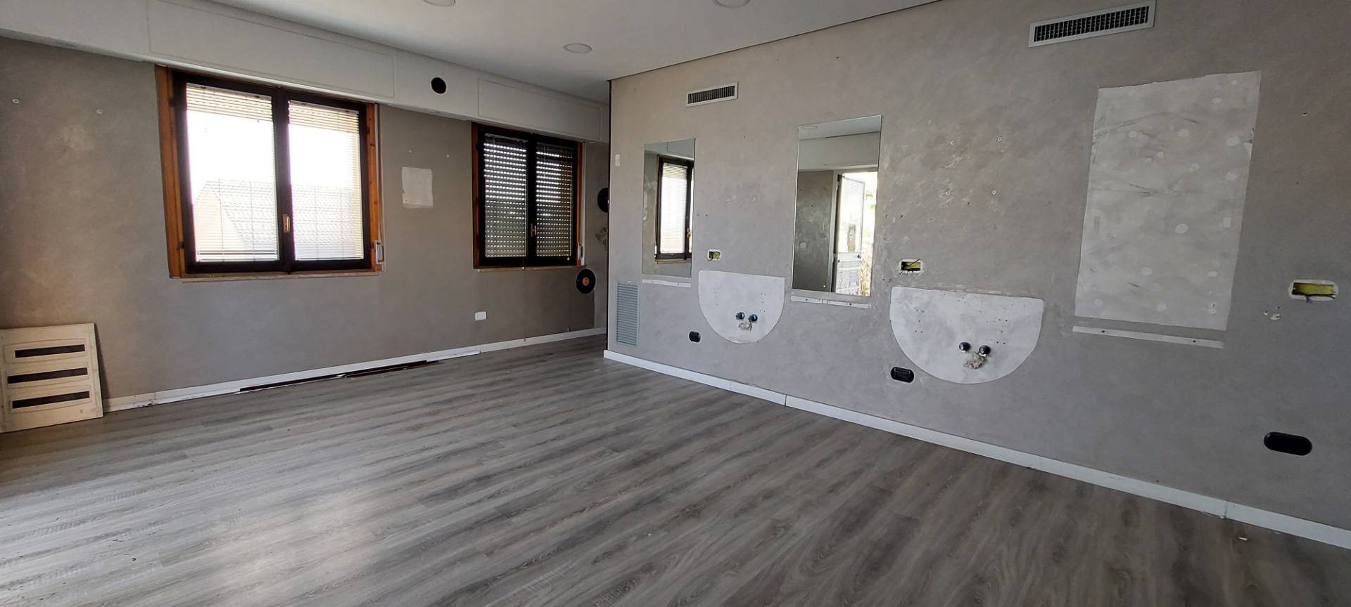 locale commerciale in affitto a Ariano Irpino, Via Fontananuova