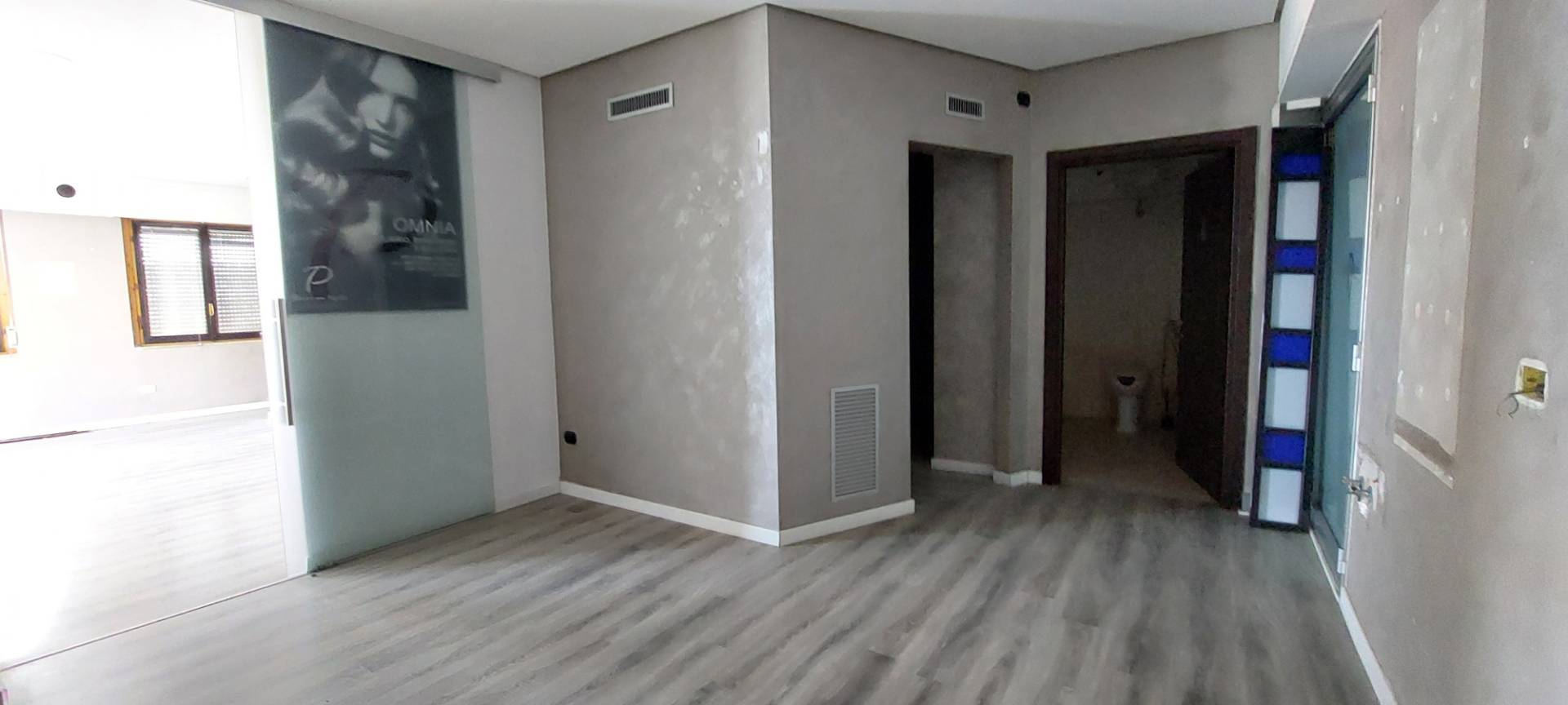 locale commerciale in affitto a Ariano Irpino, Via Fontananuova