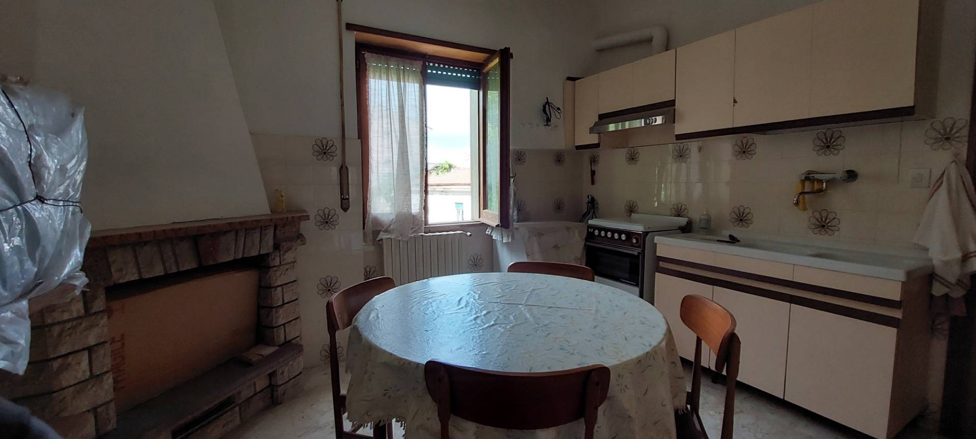 Appartamento in vendita a Ariano Irpino, via adinolfi