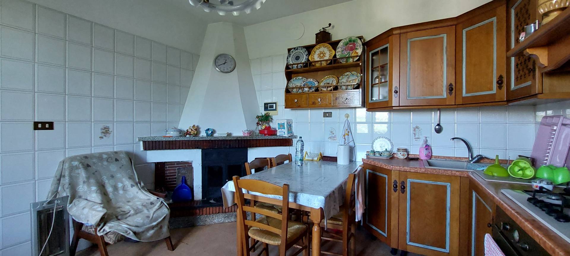 Casa singola in vendita a Ariano Irpino, contrada sterda