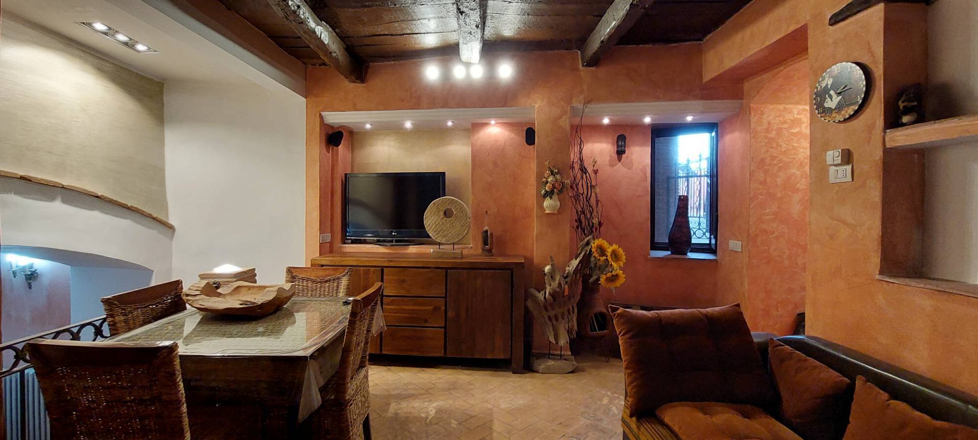 appartamento indipendente in vendita a Ariano Irpino, via Francesco Capezzuti