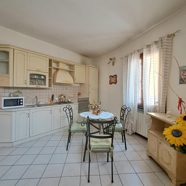 Trilocale in vendita, Massarosa stiava