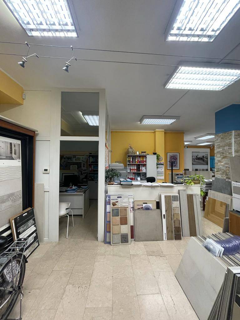 Negozio in vendita a Bolzano - Bozen, Don Bosco