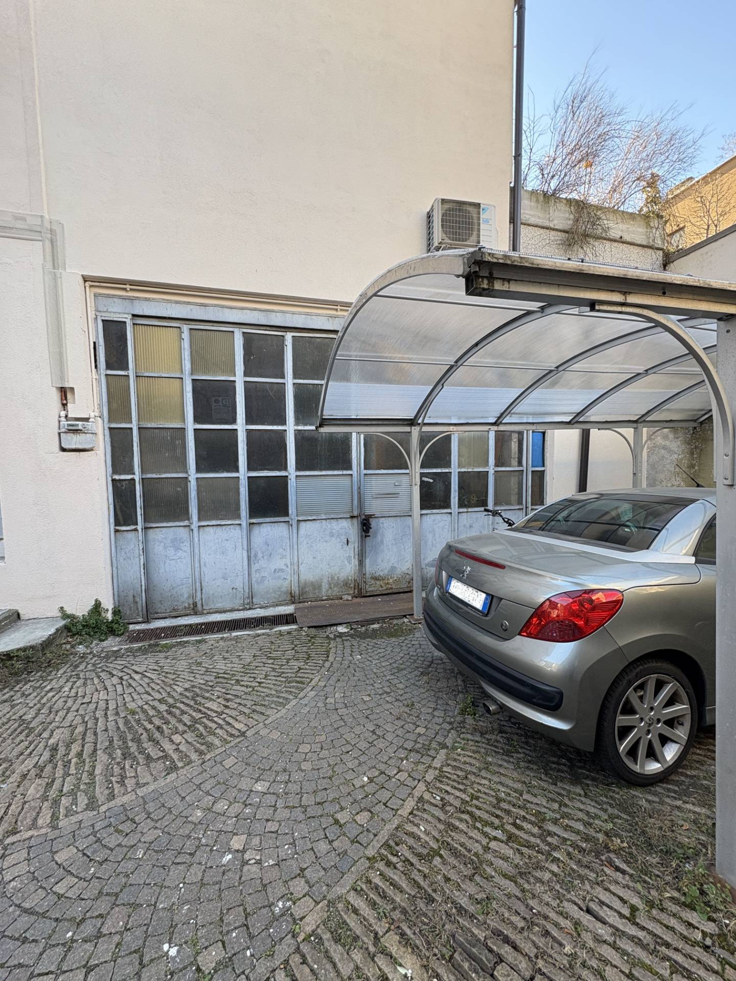 Magazzino in vendita a Bolzano - Bozen