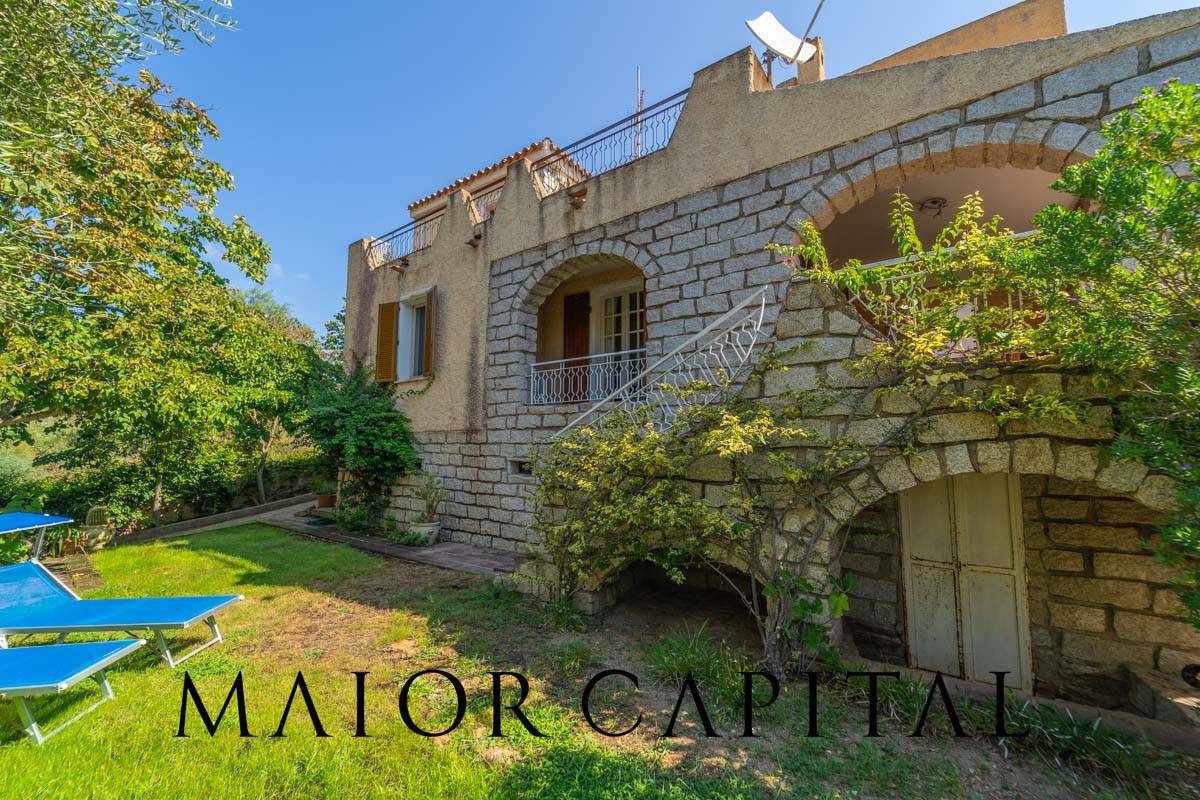 Villa in vendita a Olbia