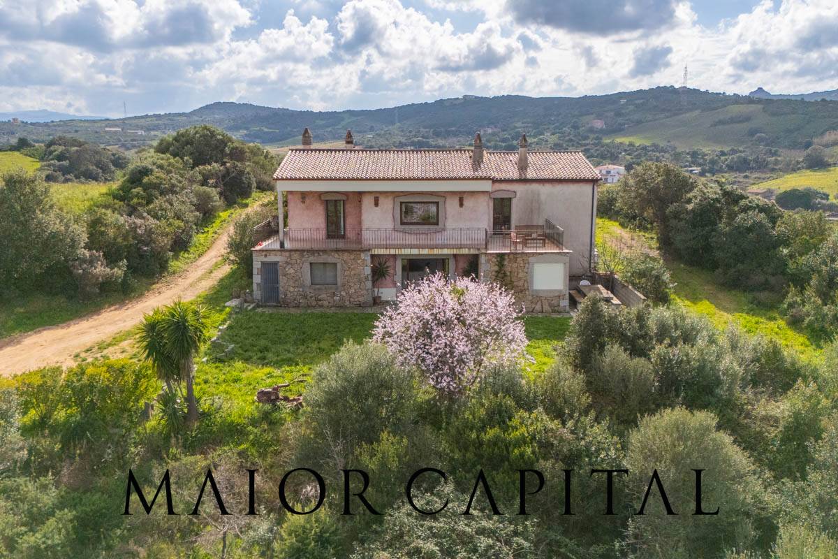 Villa in vendita a Arzachena