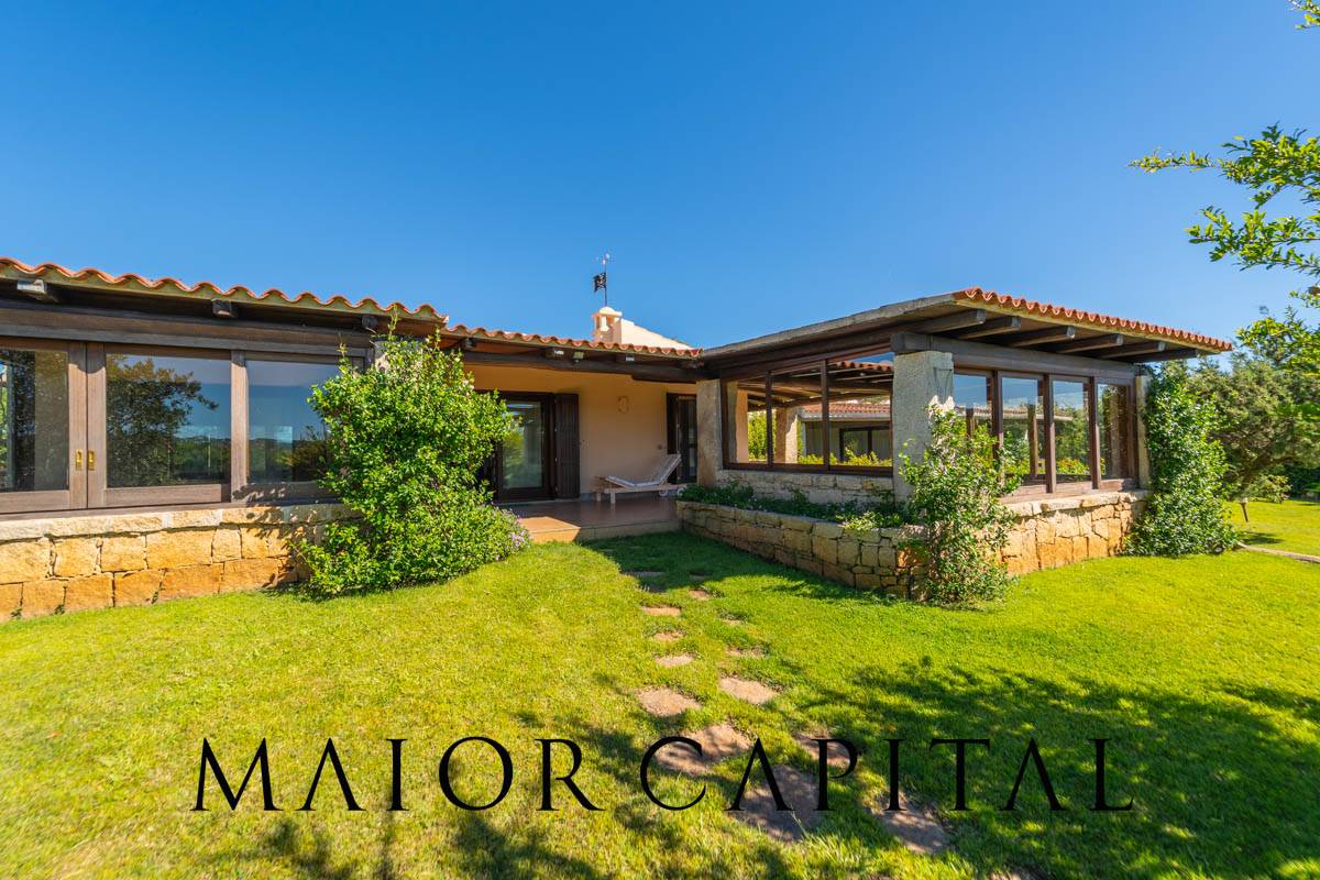 Villa in vendita a Arzachena, Baja Sardinia