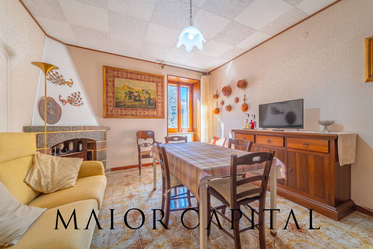 Villette a schiera in vendita a Oschiri