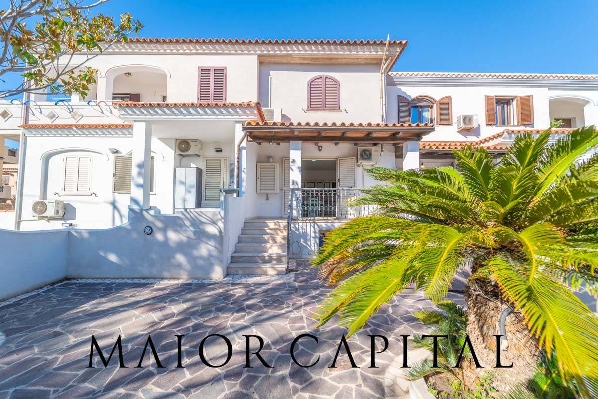 Appartamento in vendita a Orosei