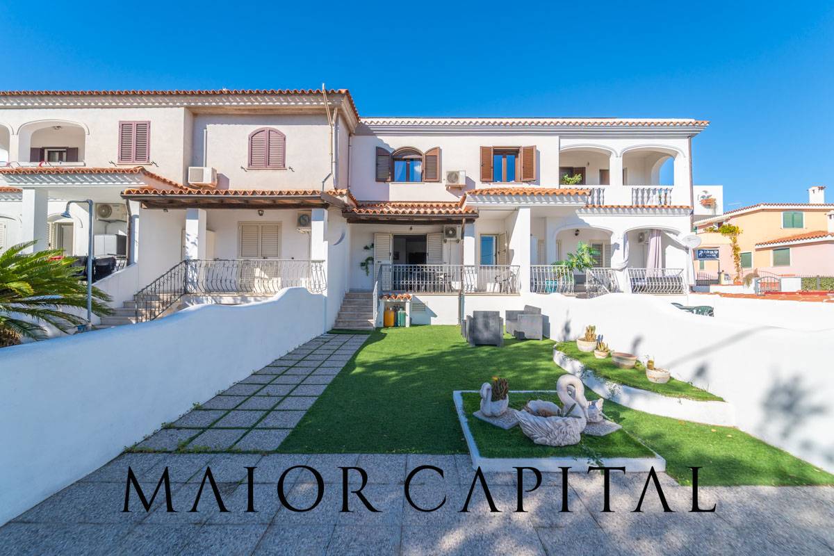 Appartamento in vendita a Orosei