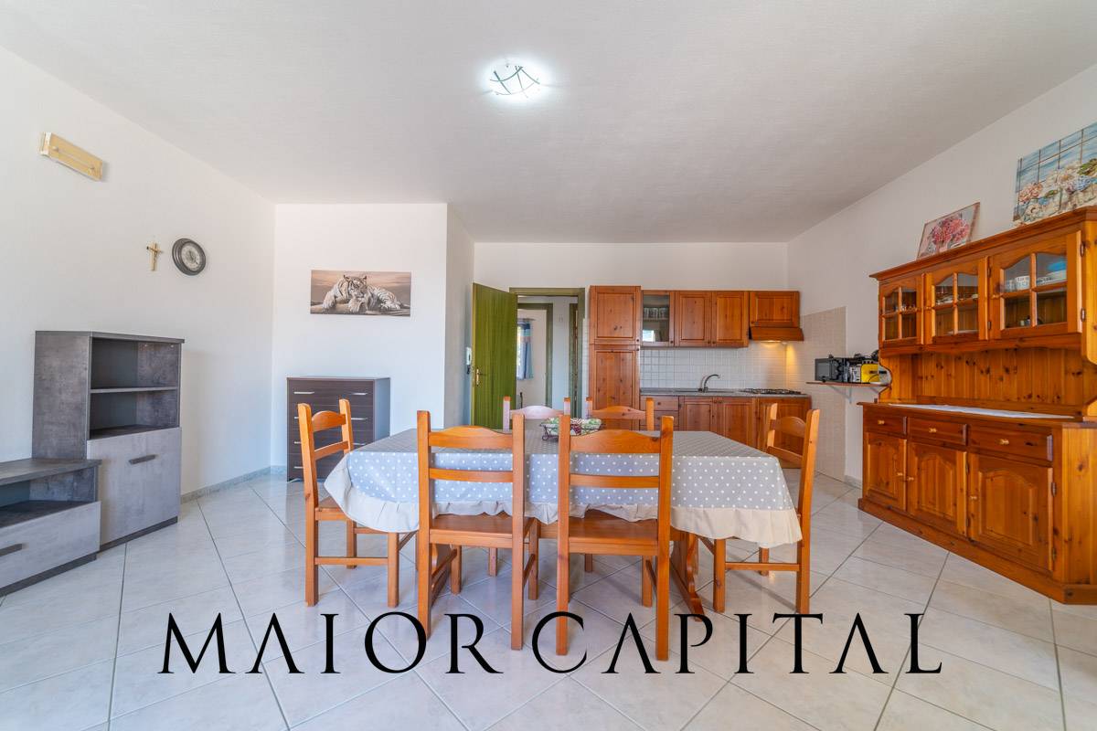 Appartamento in vendita a Orosei