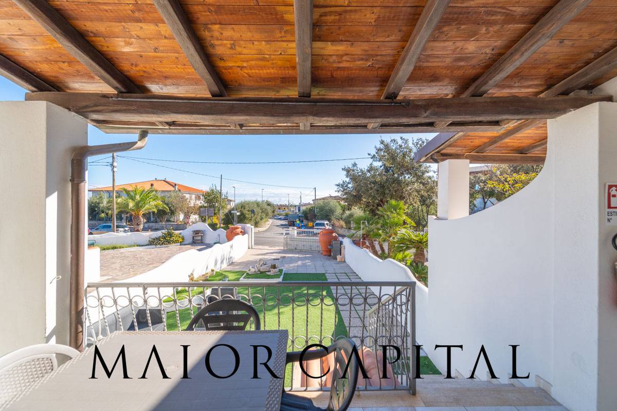 Appartamento in vendita a Orosei