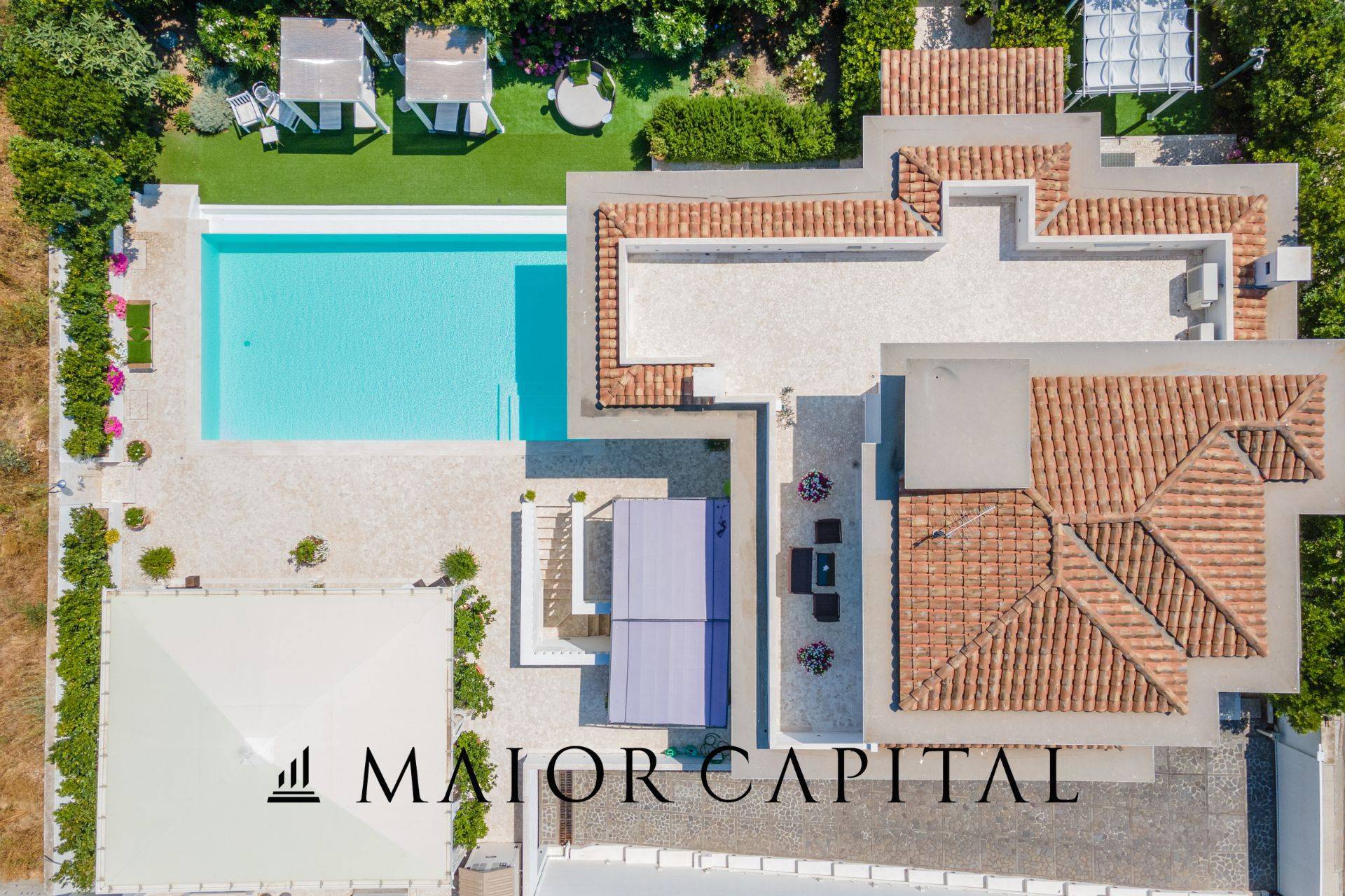 Villa in vendita a Olbia