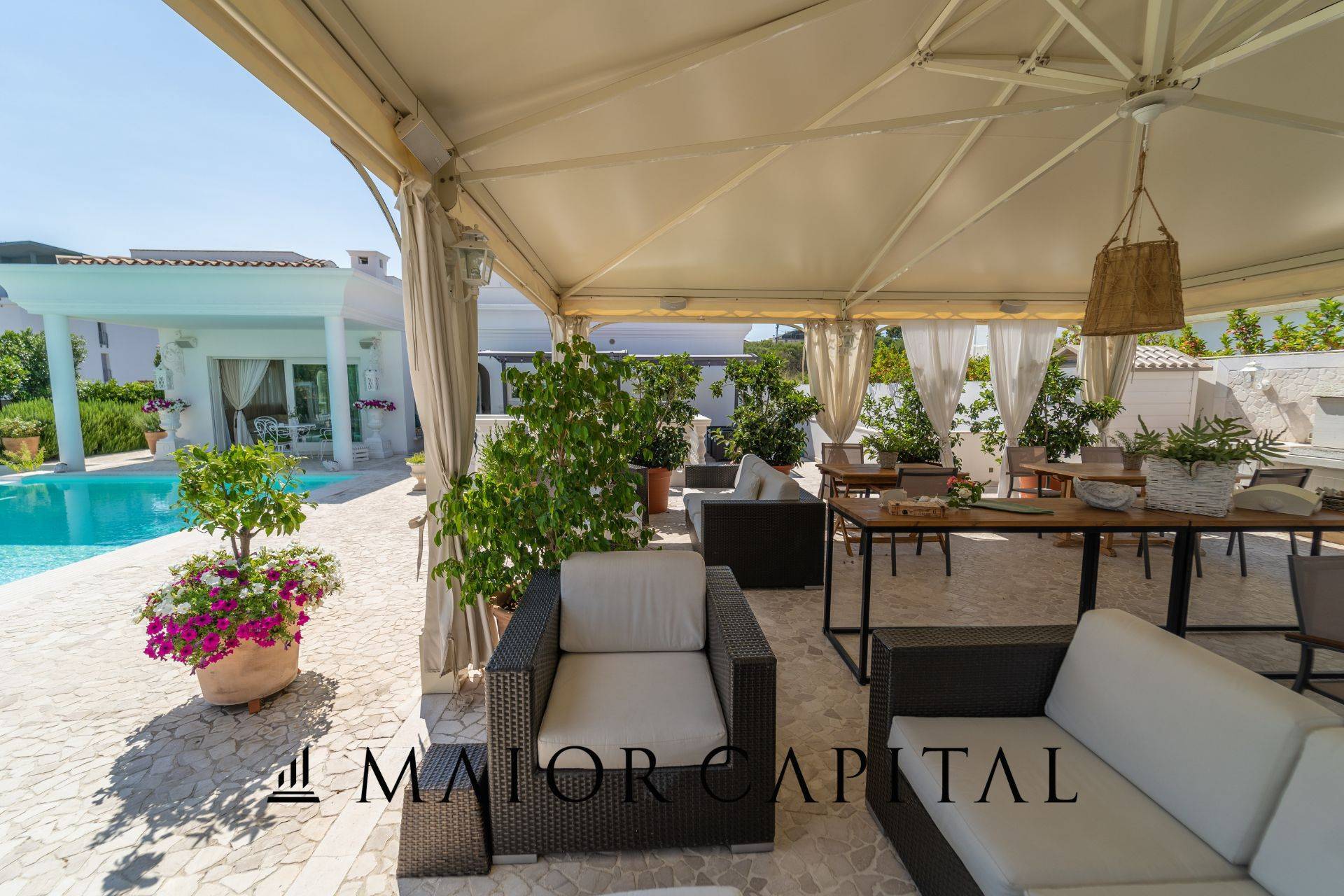 Villa in vendita a Olbia