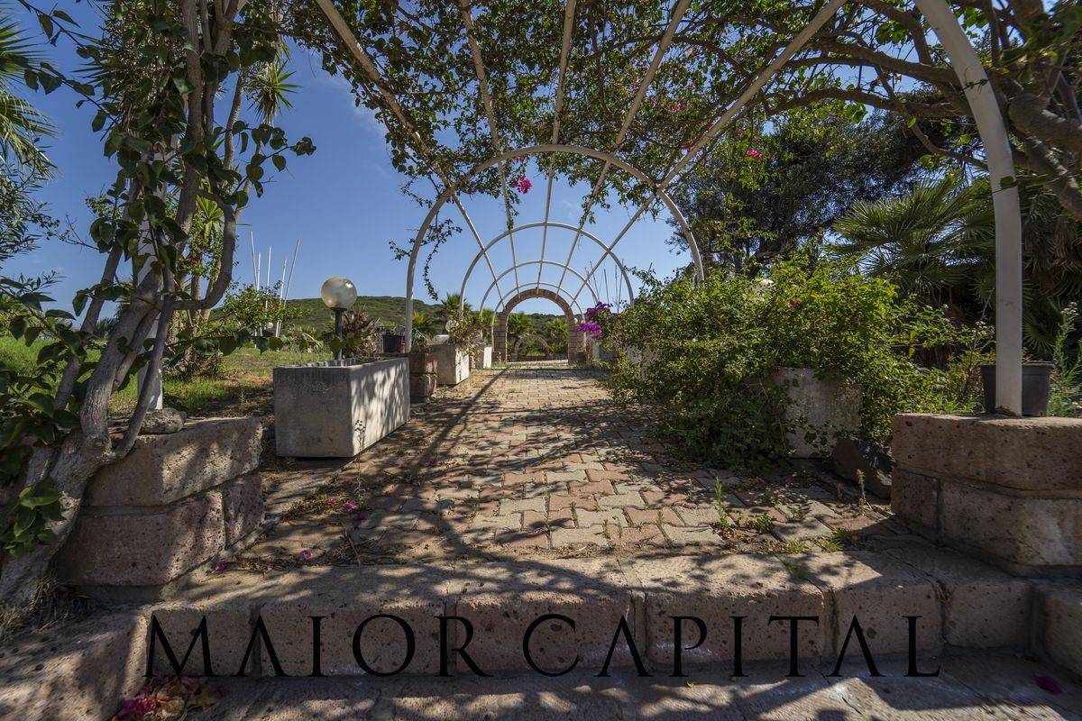 Attivit commerciale in vendita a Cuglieri