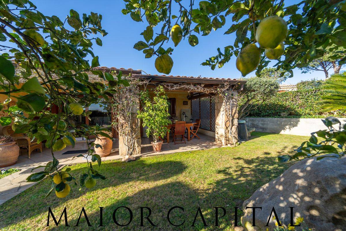Villa in vendita a Loiri Porto San Paolo, Porto San Paolo Centro