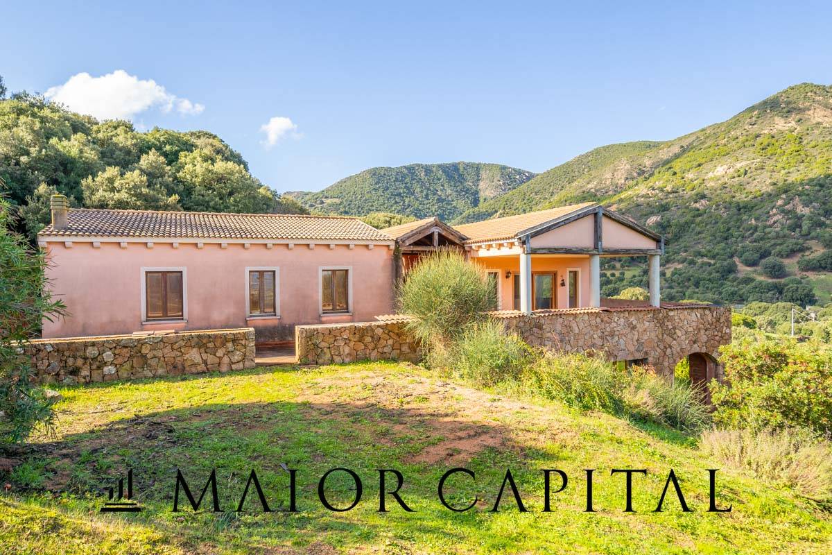 Villa in vendita a Padru, Sozza