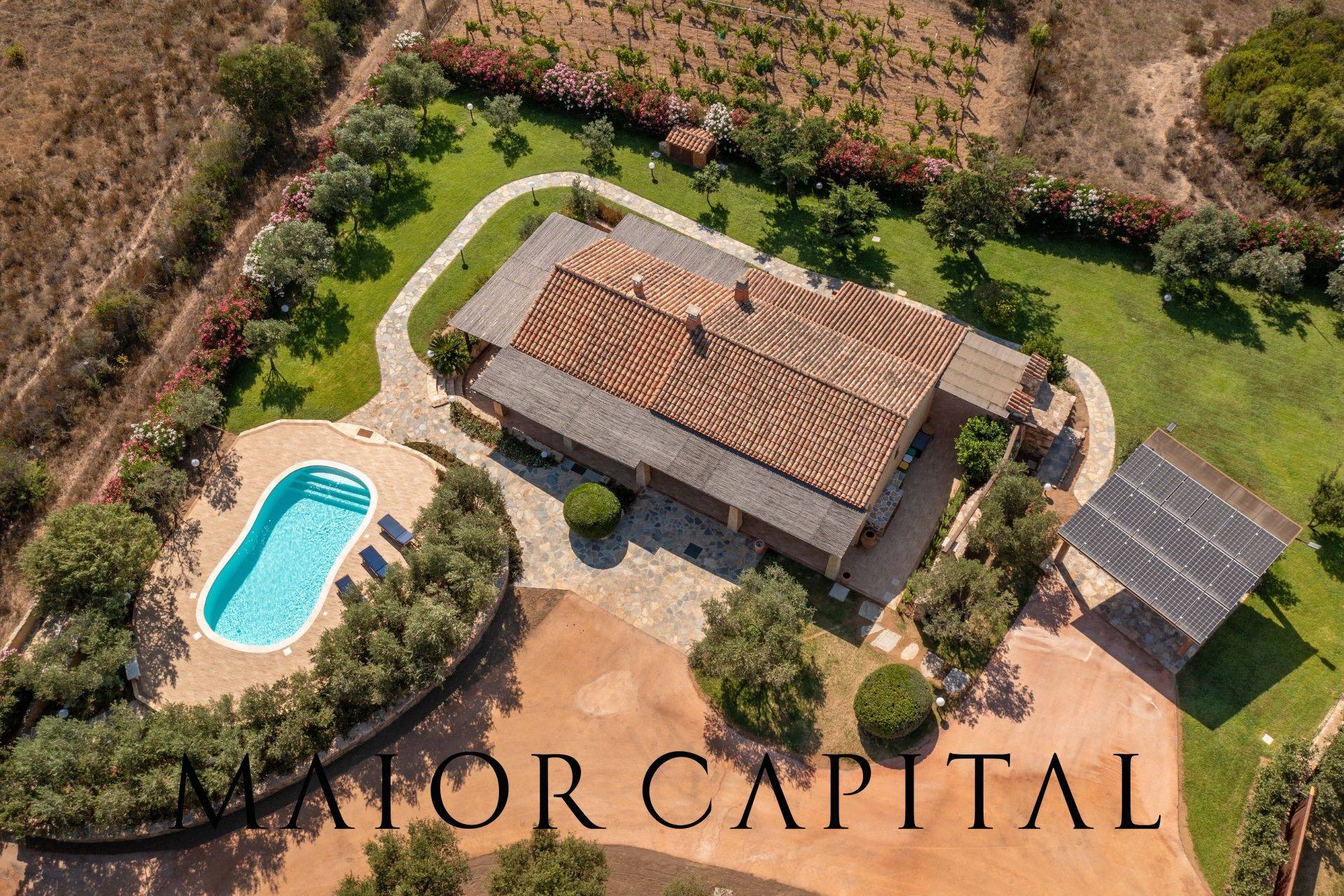 Villa in vendita a Olbia