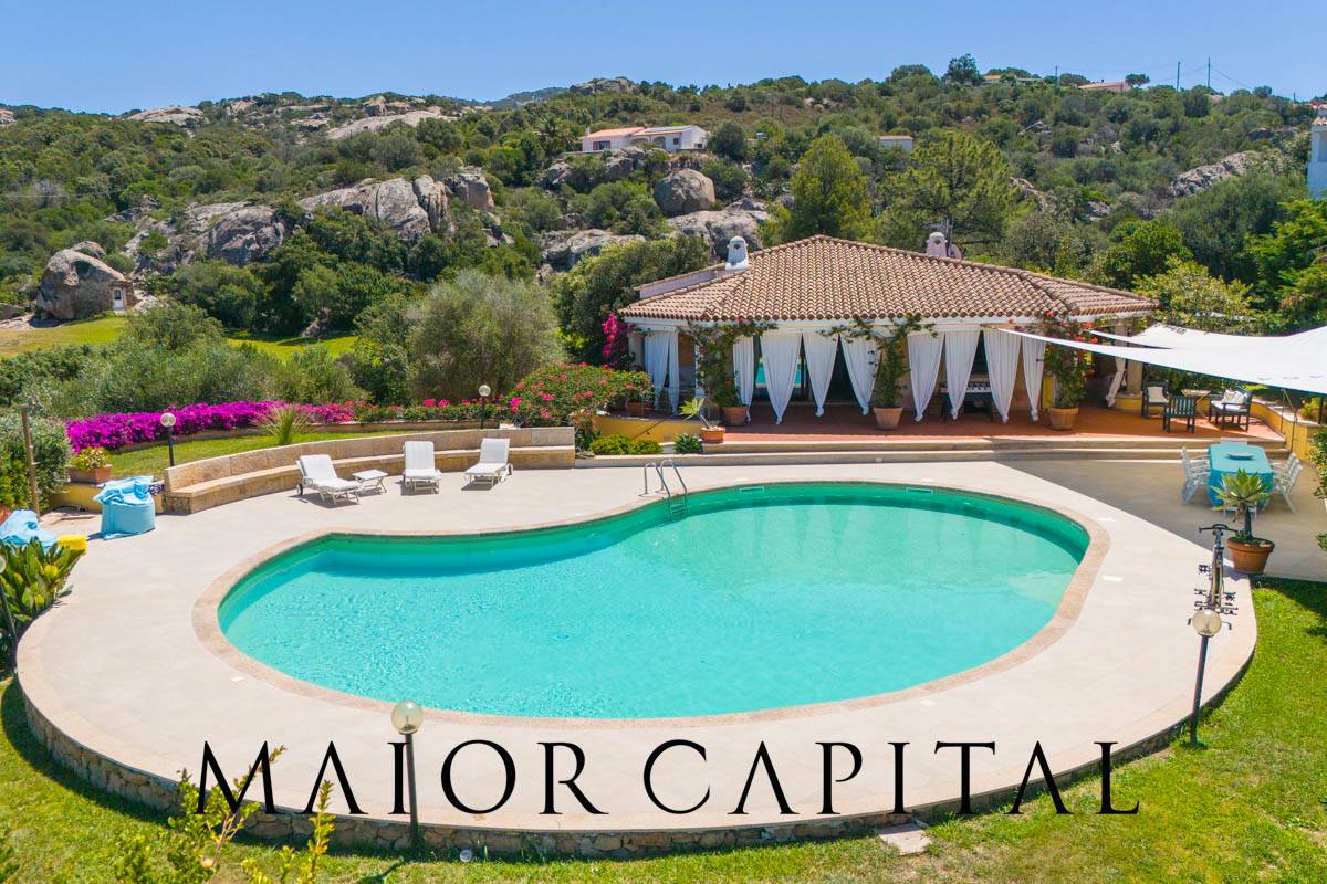 Villa in vendita a Arzachena, Baja Sardinia