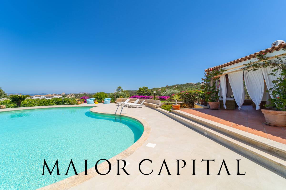 Villa in vendita a Arzachena, Baja Sardinia