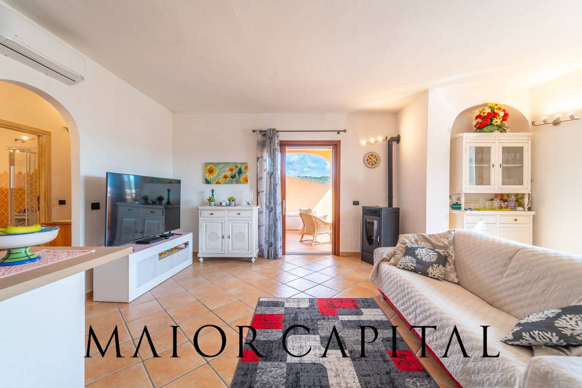 Appartamento in vendita a Arzachena