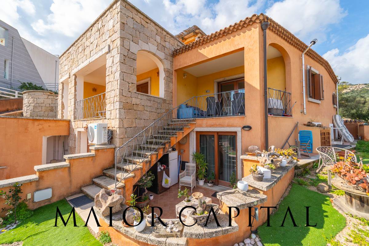 Villette a schiera in vendita a Arzachena