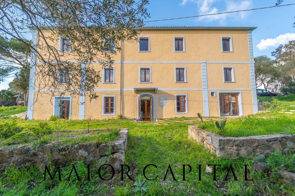 Casa singola in vendita a Tempio Pausania