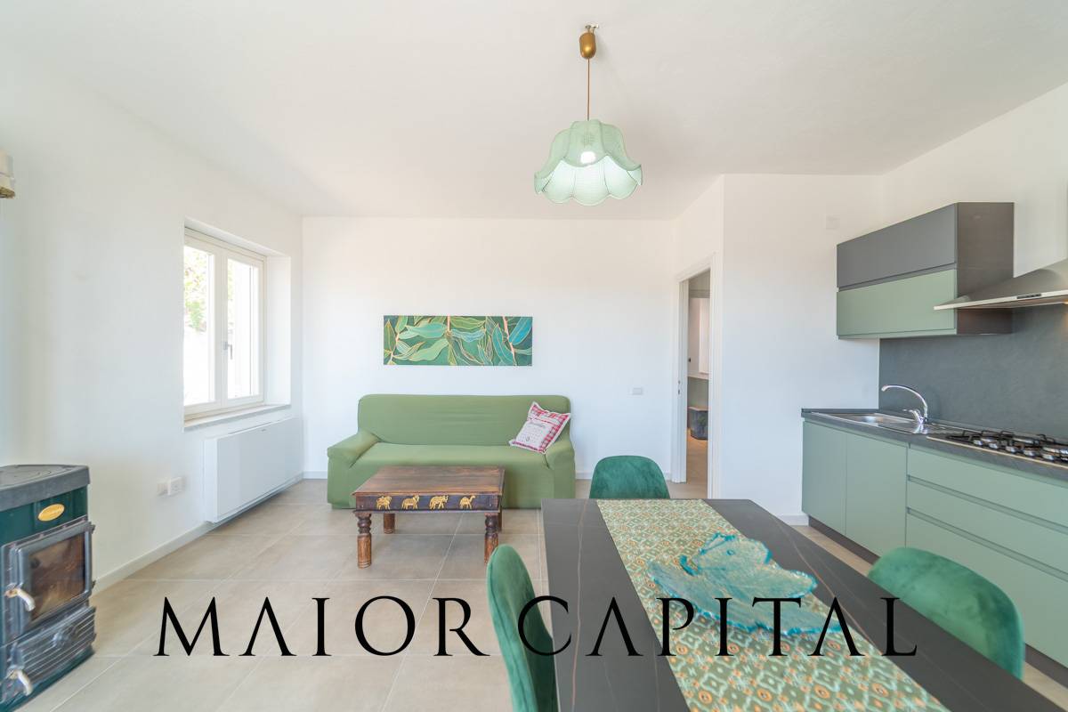 Villetta bifamiliare in vendita a Budoni, Agrustos