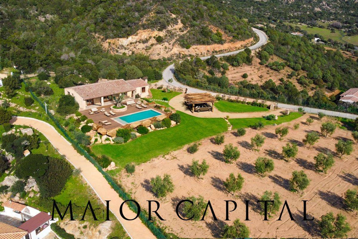 Villa in vendita a Arzachena, Santa Teresina