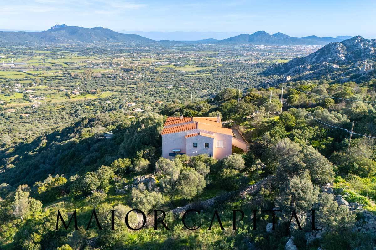 Villa in vendita a Olbia