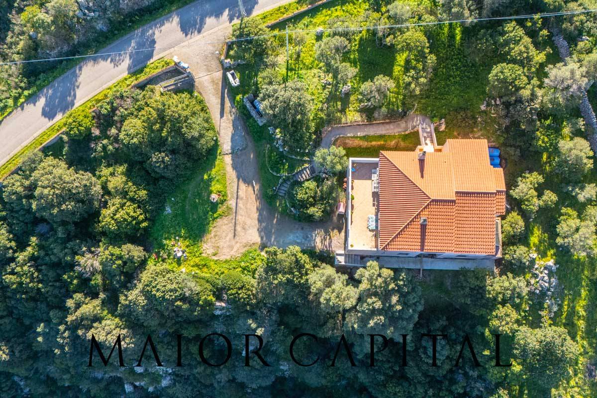 Villa in vendita a Olbia