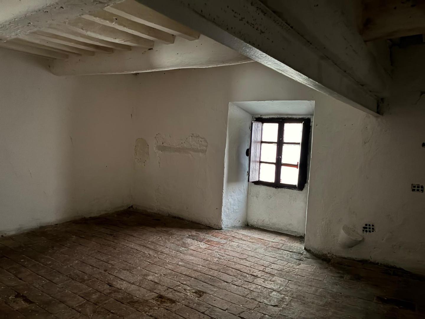 Casa vacanza Bilocale in vendita, Poggibonsi centro