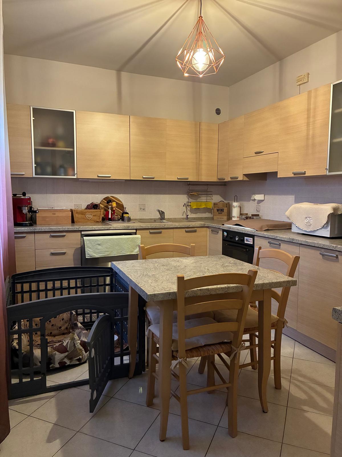 Trilocale con terrazzo a Poggibonsi